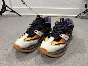 SIA Collective Shoes Mens Size 11 Multicolor Low Top Basketball Sneaker Gum